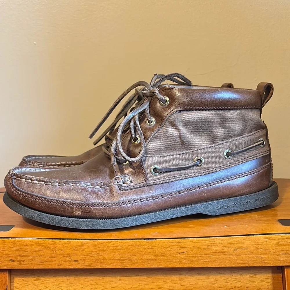 Sperry Brown Boat Shoes with Ankle Support